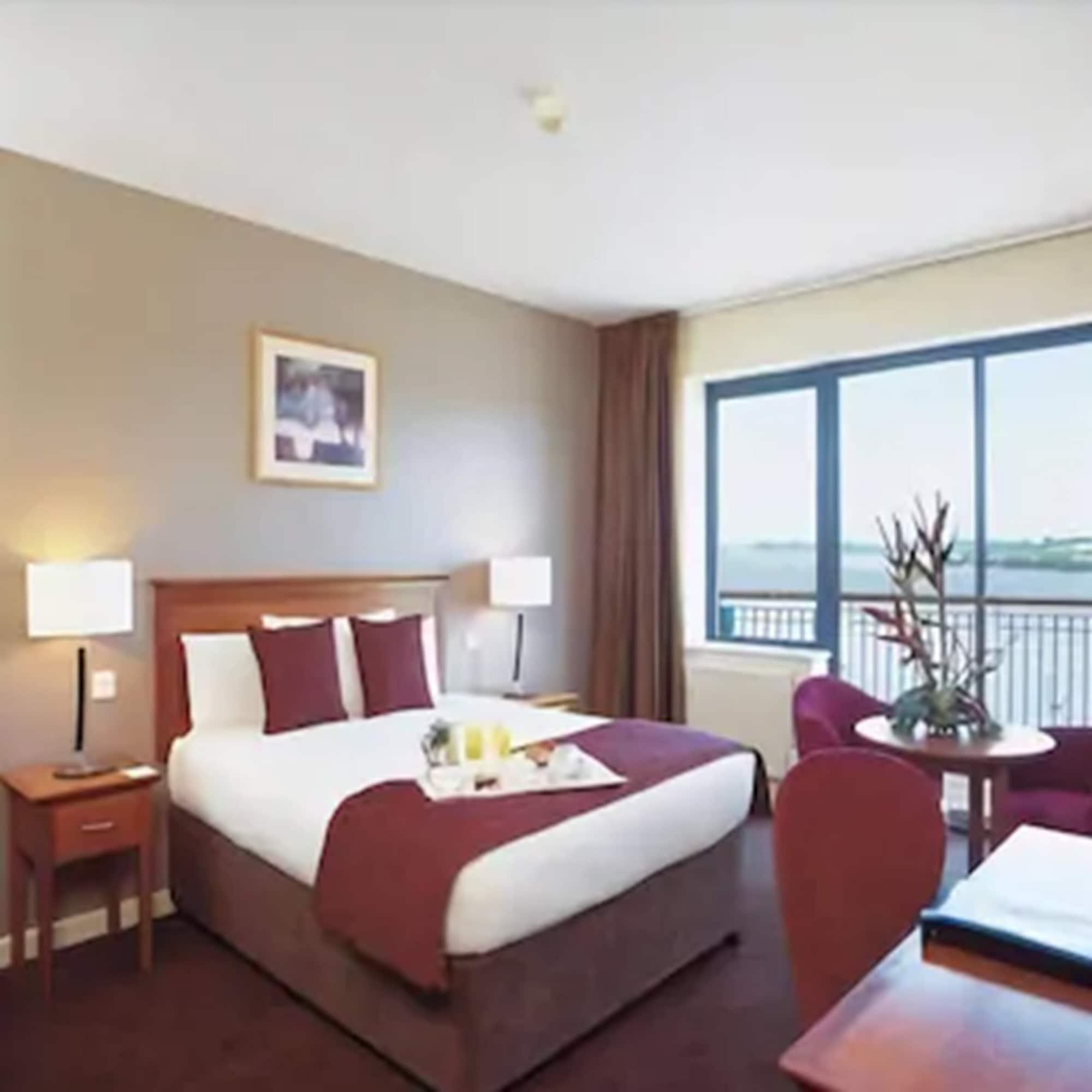 Ferrycarrig Hotel Extérieur photo